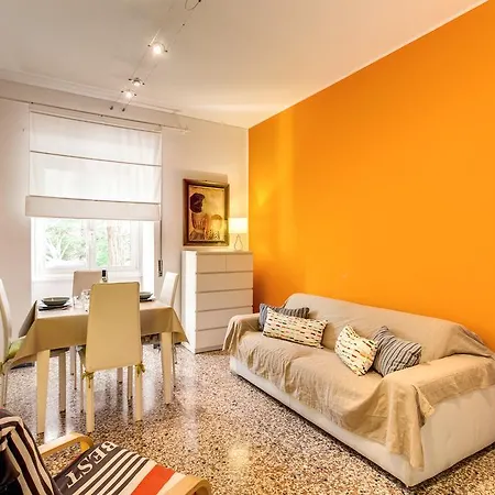 Iberia Apartamento *